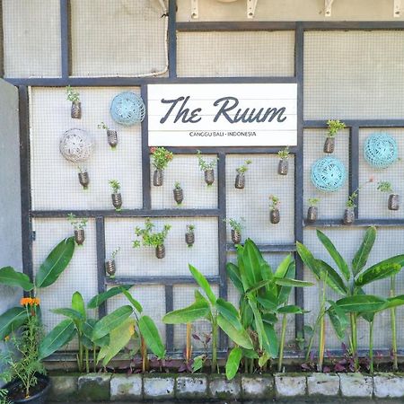 The Ruum Hostel Canggu Εξωτερικό φωτογραφία