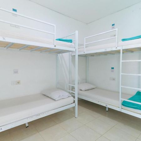 The Ruum Hostel Canggu Εξωτερικό φωτογραφία