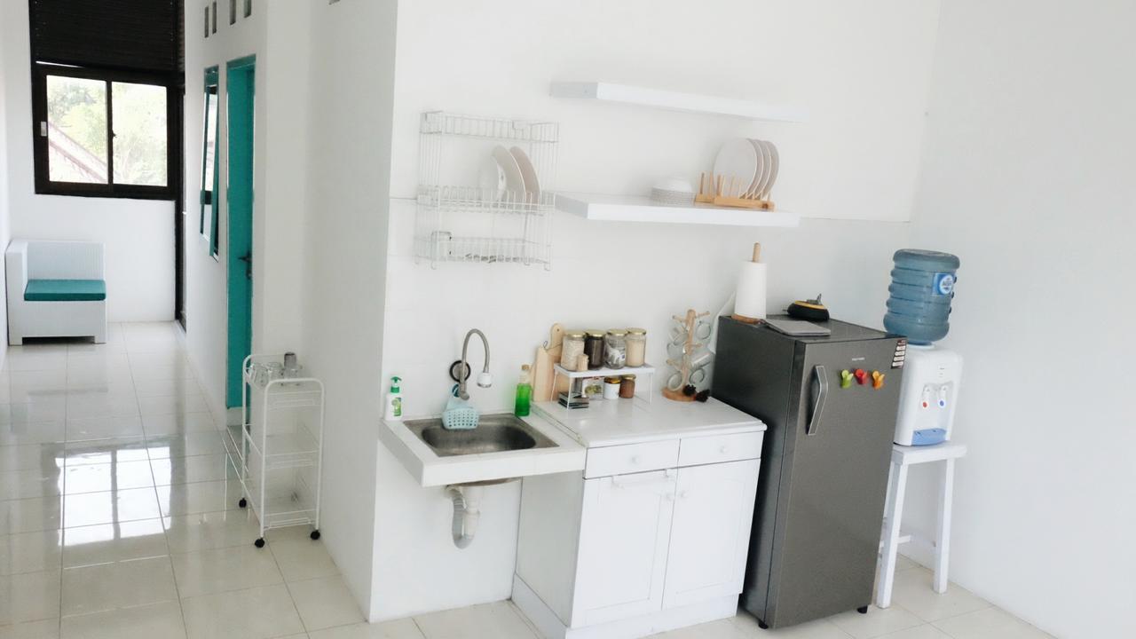 The Ruum Hostel Canggu Εξωτερικό φωτογραφία
