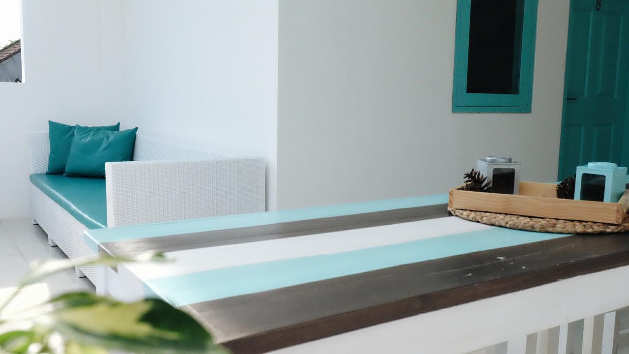 The Ruum Hostel Canggu Εξωτερικό φωτογραφία