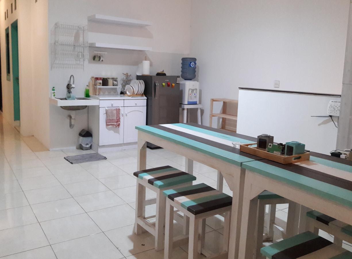 The Ruum Hostel Canggu Εξωτερικό φωτογραφία