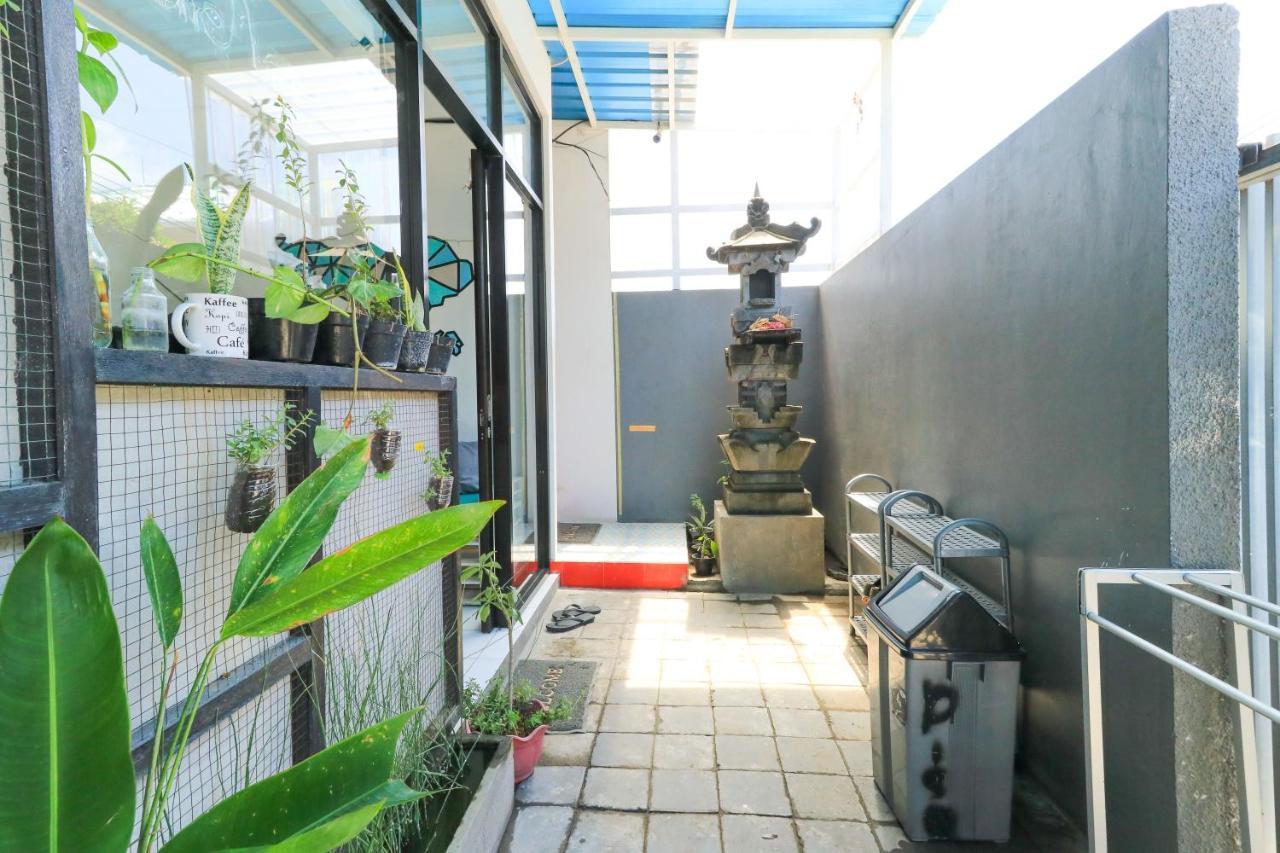 The Ruum Hostel Canggu Εξωτερικό φωτογραφία