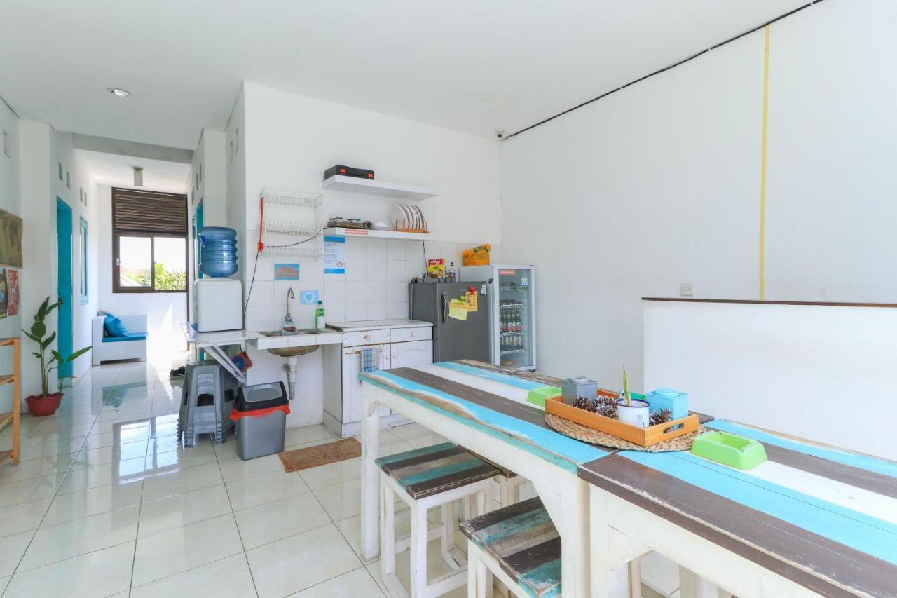 The Ruum Hostel Canggu Εξωτερικό φωτογραφία