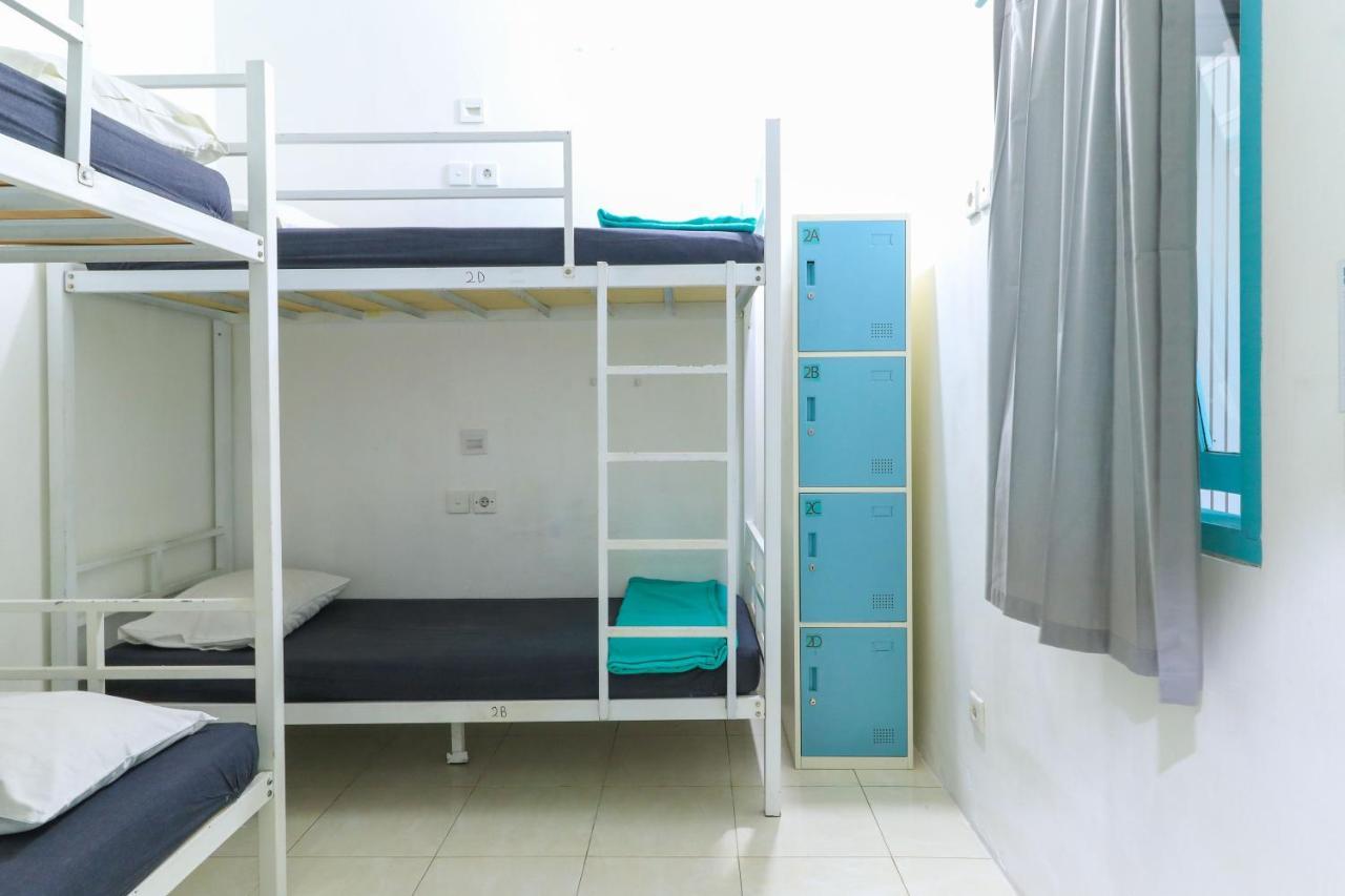 The Ruum Hostel Canggu Εξωτερικό φωτογραφία