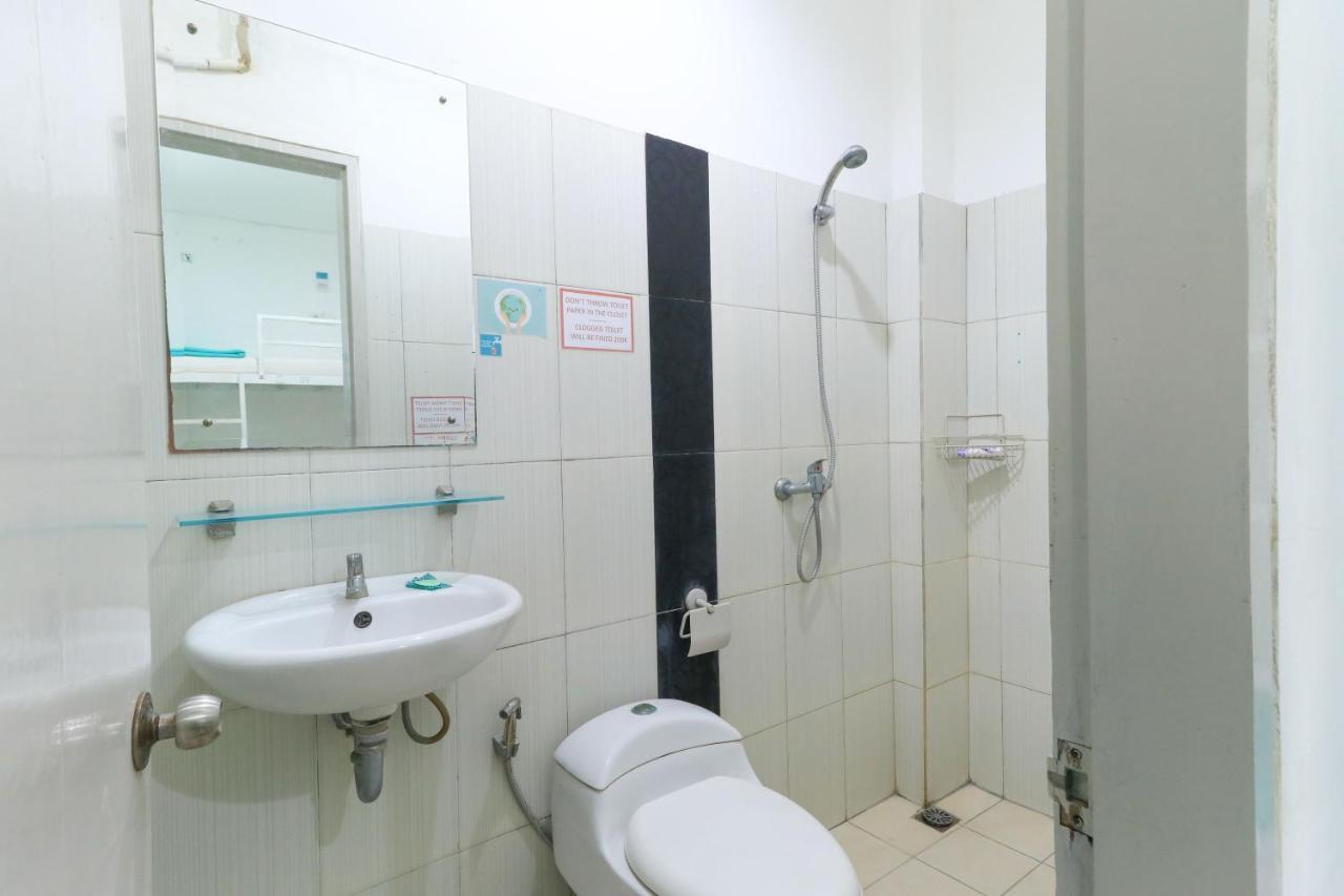 The Ruum Hostel Canggu Εξωτερικό φωτογραφία